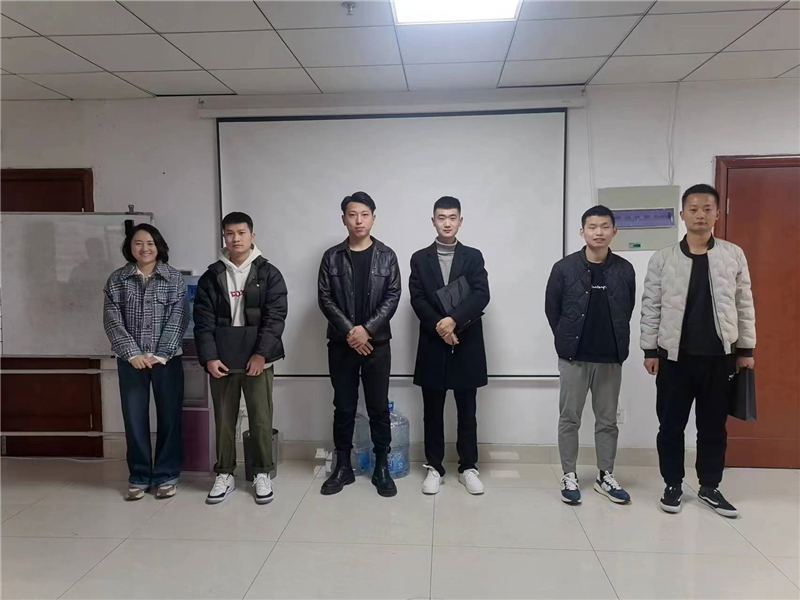 華礦集團(tuán)2023年第二屆拜師儀式成功舉行！